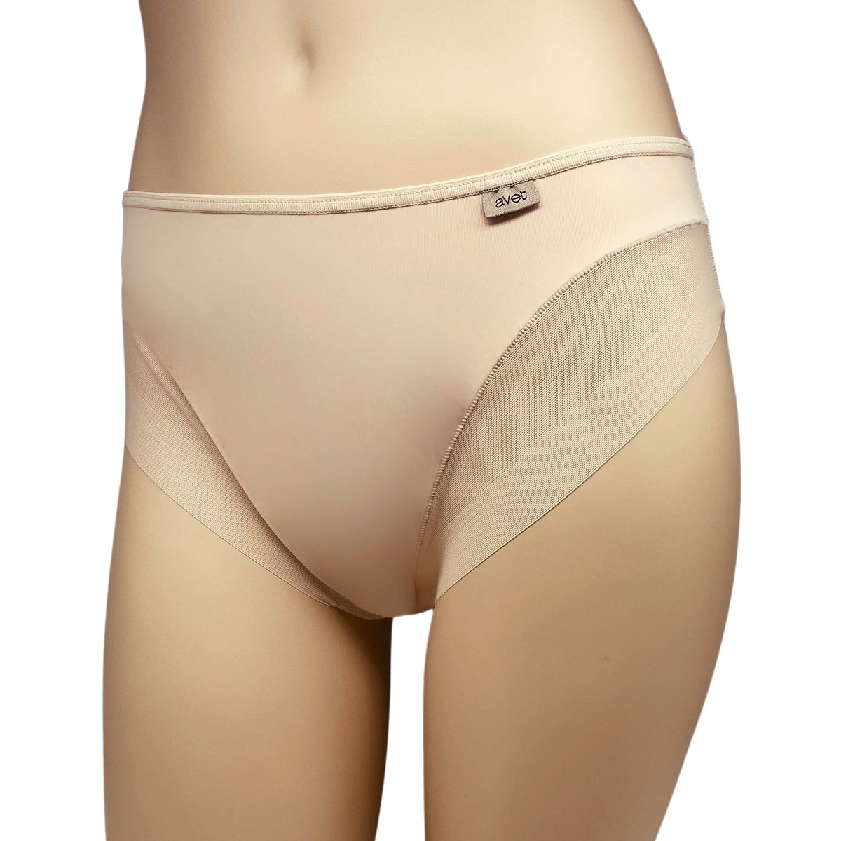 Braga mujer midi efecto tanga Avet 32188. Especialistas en braguitas